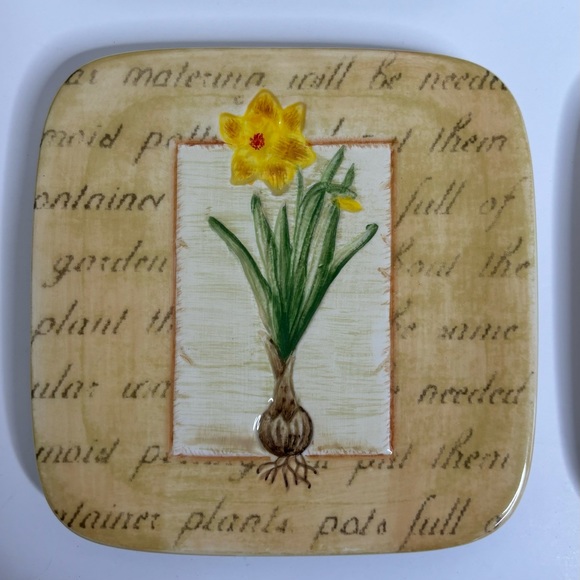 MWW 4” Mini Plate Set Spring Garden Bulbs - Picture 3 of 8